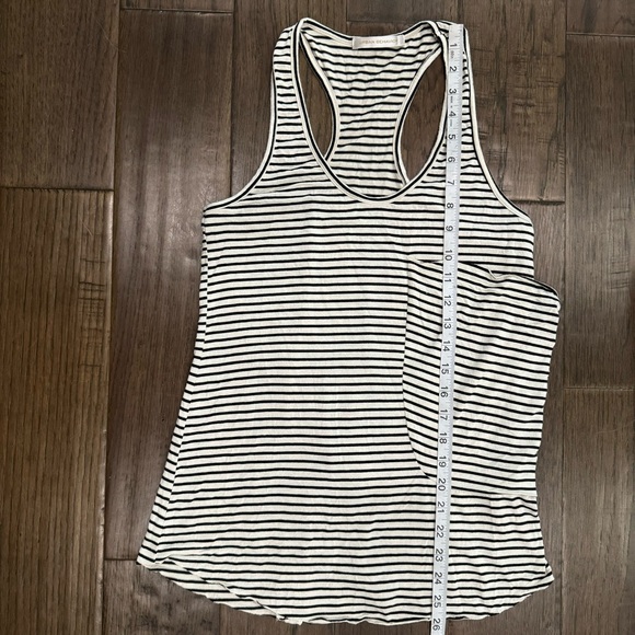 Urban Behaviour Tank Top - Picture 9 of 11